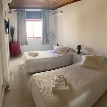 Apartman Two-bedroom - 500 Meters From The